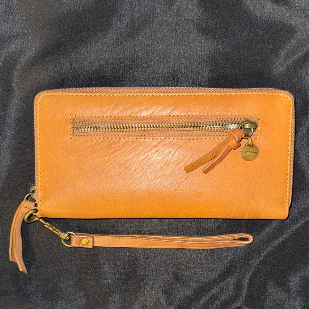 Lucky Brand Brown Leather Wristlet Wallet - Picture 5 of 12